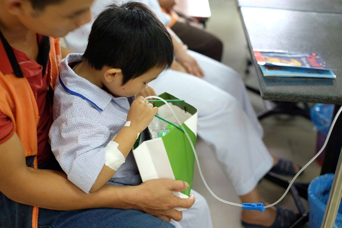 Trong hành trình điều trị bệnh hiểm nghèo, sự quan tâm và sẻ chia từ cộng đồng trở thành nguồn động lực giúp các em nhỏ và gia đình vững vàng hơn trước thử thách.