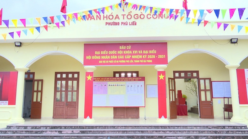 Khu vực bỏ phiếu số 3 tại Nhà văn hóa Gò Công, phường Phù Liễn, TP. Hải Phòng. Ảnh: Quỳnh An