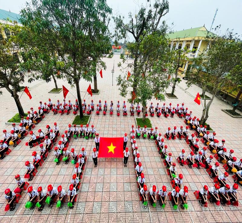 Tuổi trẻ Hà Tĩnh xung kích hướng về ngày hội toàn dân - 14