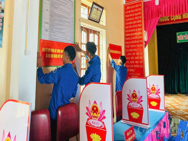 Tuổi trẻ Hà Tĩnh xung kích hướng về ngày hội toàn dân - 4