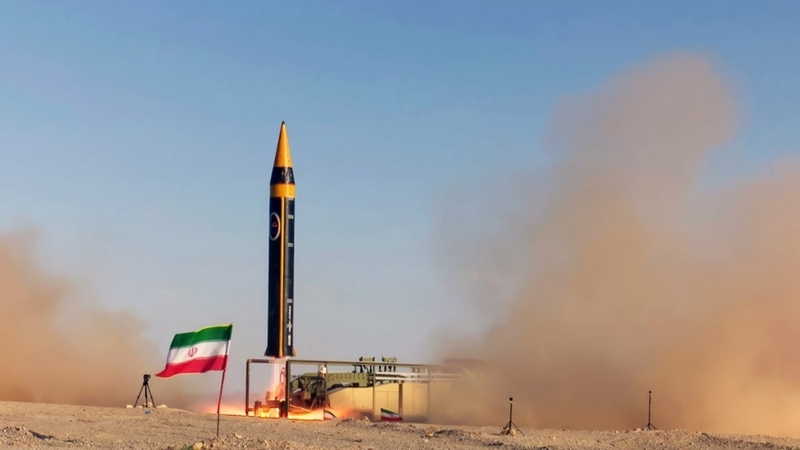 Iran thử nghiệm phóng tên lửa đạn đạo tầm trung thế hệ mới Khaibar. Ảnh: Defense Express