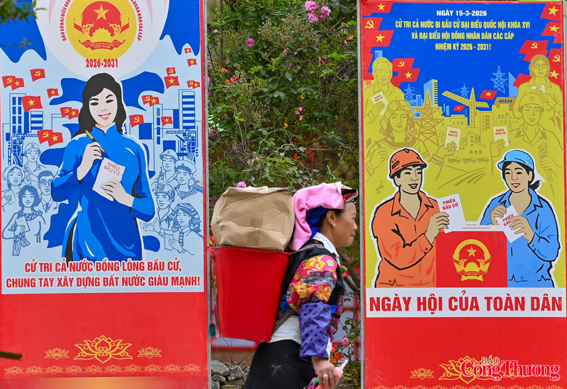 Dù cuộc sống nơi vùng cao còn nhiều khó khăn, nhưng ai cũng bày tỏ niềm háo hức khi được trực tiếp tham gia bỏ phiếu. Với đồng bào các dân tộc ở thôn Séo Lủng, ngày bầu cử không chỉ là quyền và nghĩa vụ của công dân mà còn là dịp để gửi gắm niềm tin, kỳ vọng vào sự phát triển của quê hương và đất nước. Giữa núi đá tai mèo trùng điệp nơi cực Bắc Tổ quốc, tinh thần hướng về ngày hội non sông đang lan tỏa trong từng nếp nhà, từng con đường nhỏ dẫn lên bản.