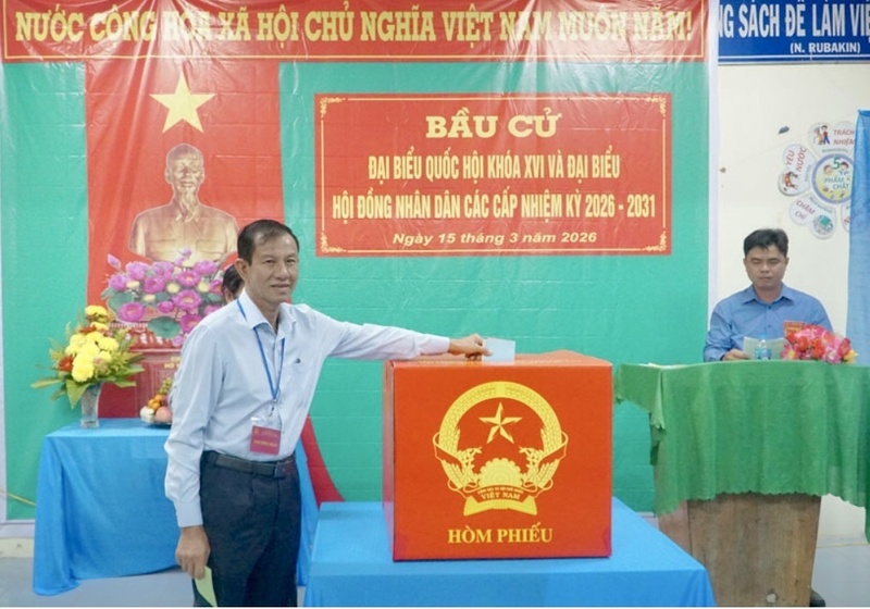 Quy trình bầu cử được thực hiện nghiêm túc, đúng quy định.