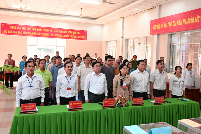 Bí thư Tỉnh ủy Tây Ninh Nguyễn Văn Quyết đã tham dự lễ khai mạc bầu cử tại phường Long An. Ảnh: Báo Tây Ninh