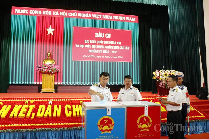 Nhiều địa phương, cử tri quân đội đã hoàn thành công tác bỏ phiếu - 3