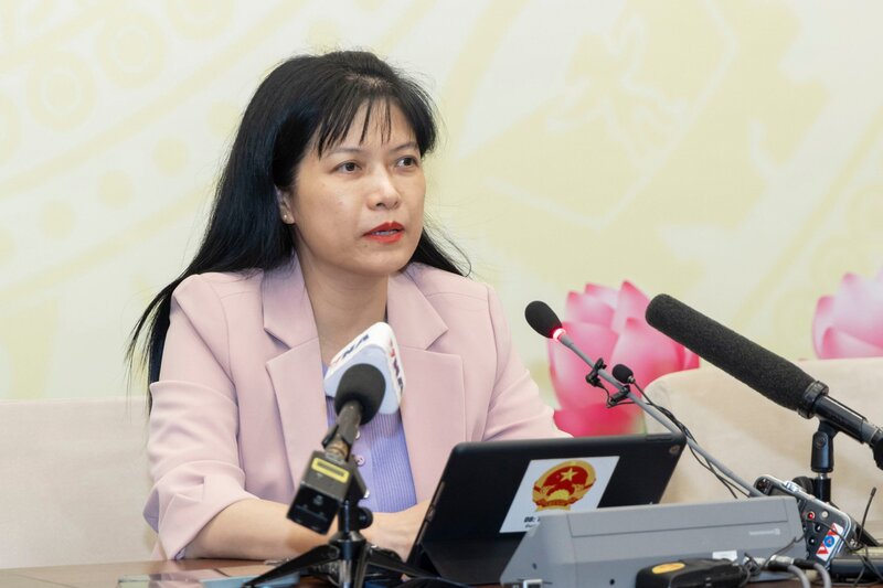 Bà Tạ Thị Yên, Phó Chủ nhiệm Ủy Ban Công tác đại biểu, Phó Chánh Văn phòng Thường trực Hội đồng Bầu cử quốc gia