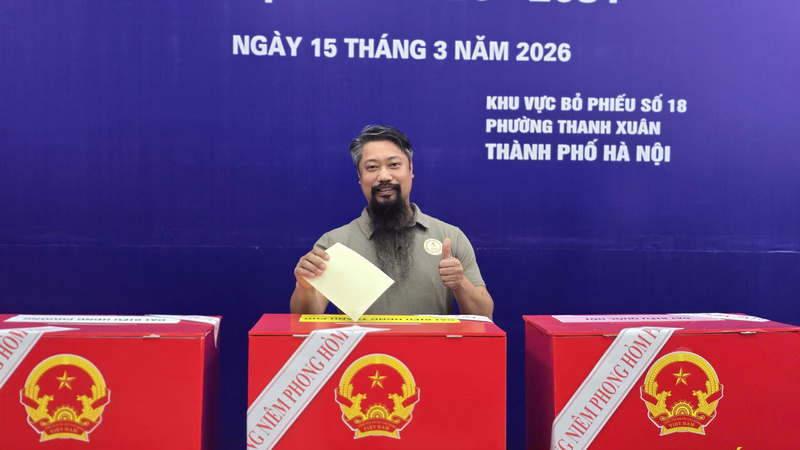 Cử tri Trần Văn Kiên tham gia bầu cử.