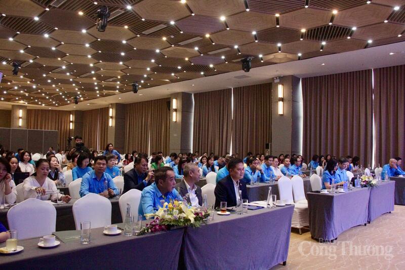 Toàn cảnh Hội nghị phổ biến, quán triệt Nghị quyết Đại hội XIV của Đảng và Nghị quyết Đại hội V Công đoàn Công Thương Việt Nam nhiệm kỳ 2025 - 2030.