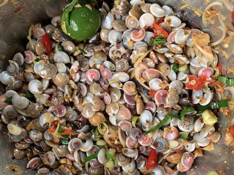 Ốc lễ thường được đem trộn hoặc xào với nước mắm. Ảnh Diễm Phúc