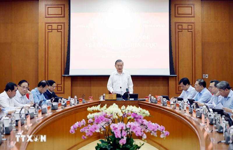 Tổng Bí thư Tô Lâm, Trưởng Ban Chỉ đạo Trung ương về phát triển khoa học, công nghệ, đổi mới sáng tạo và chuyển đổi số phát biểu. Ảnh: Thống Nhất/TTXVN