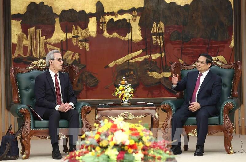 Thủ tướng Phạm Minh Chính tiếp Đoàn thanh tra chống khai thác IUU của EC. Ảnh: An Đăng/TTXVN