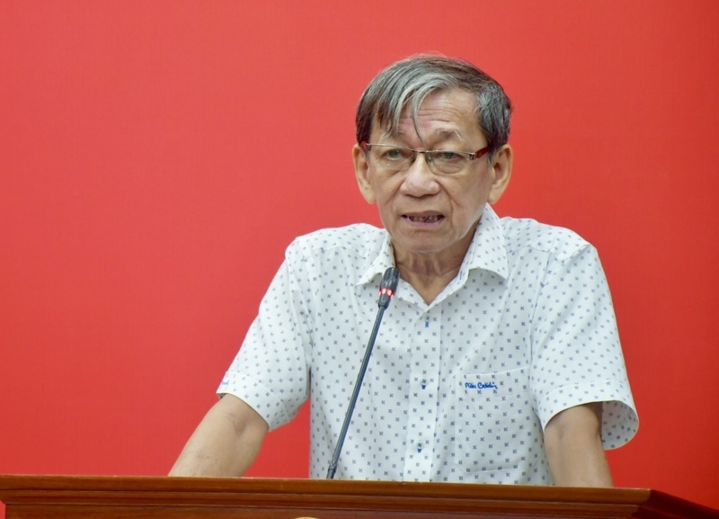 Ông Trần Anh Tuấn, Chủ tịch Hiệp hội Dừa tỉnh Vĩnh Long chia sẻ tại buổi làm việc