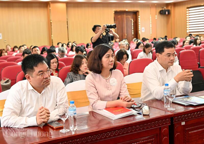 Hội nghị cán bộ, công chức, viên chức, người lao động Bộ Công Thương - 7