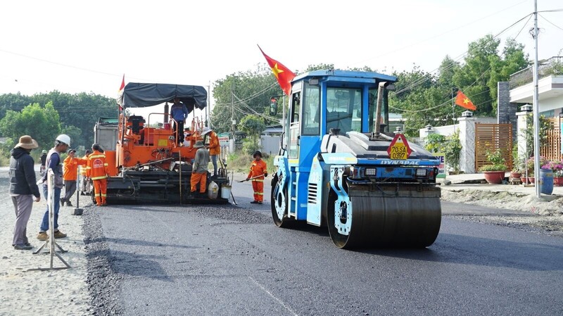Liên danh Thịnh Phát-NHB trúng gói thầu 171 tỷ đồng thi công đường vành đai 3 TP. Hồ Chí Minh. Ảnh minh họa.
