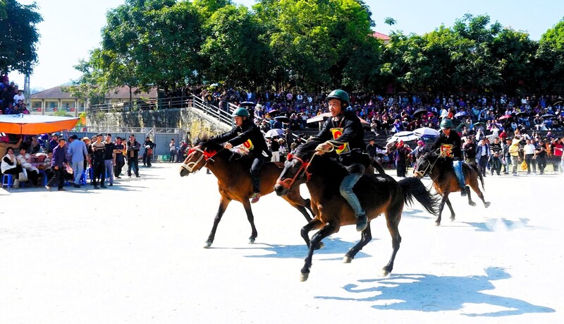 Festival Cao nguyên trắng, Lễ hội đua ngựa, Lễ hội mận Tam Hoa… góp phần quảng bá hình ảnh du lịch Bắc Hà
