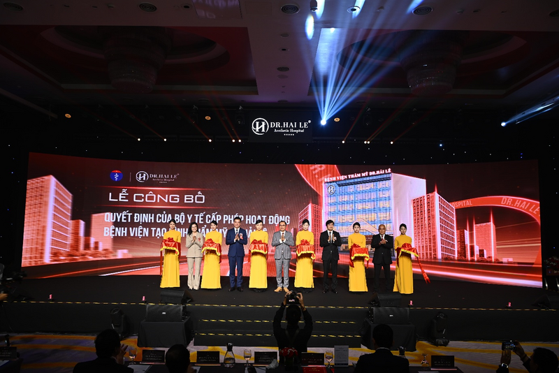Bệnh viện Tạo hình Thẩm mỹ Dr.Hải Lê chính thức đi vào hoạt động đánh dấu tên mình trên bản đồ thẩm mỹ Việt Nam.
