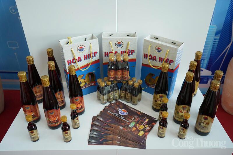 Các sản phẩm được trưng bày gắn với định hướng phát triển các ngành hàng chủ lực theo quy hoạch tỉnh