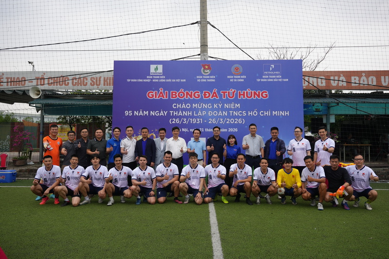 Đội bóng Bộ Công Thương vô địch 'Giải bóng đá tứ hùng năm 2026' - 1