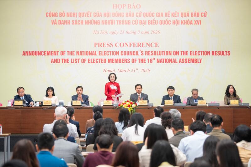 Phó Chủ tịch Quốc hội Nguyễn Thị Thanh - Ủy viên Hội đồng Bầu cử Quốc gia, Phó trưởng Tiểu ban Nhân sự phát biểu