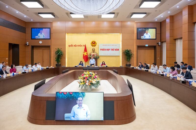 Toàn cảnh phiên họp. Ảnh: Phạm Thắng