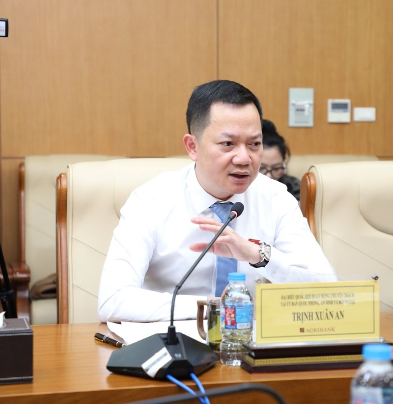 Đại biểu Quốc hội hoạt động chuyên trách tại Ủy ban Quốc phòng, An ninh và Đối ngoại Trịnh Xuân An. Ảnh: H.Y