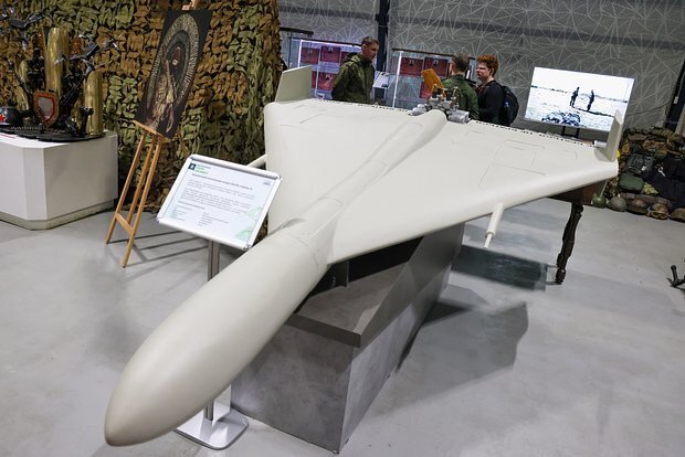 Mẫu UAV tự sát họ Geran của Nga. Ảnh: TASS