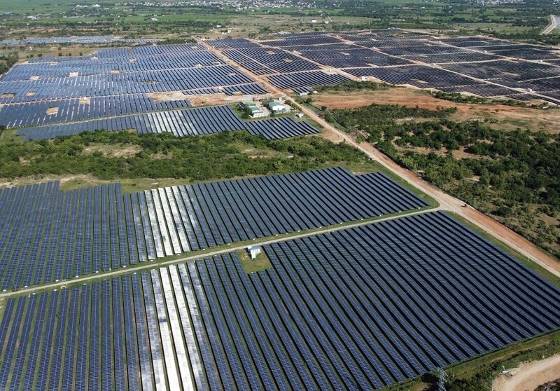 Dự án Nhà máy điện mặt trời Ia Tơi DT có công suất thiết kế 140MW, diện tích khoảng 210 ha. Dự án nằm trong Quyết định phê duyệt điều chỉnh Quy hoạch phát triển điện lực quốc gia thời kỳ 2021 – 2030. Ảnh minh hoạ: Duy Xuyên