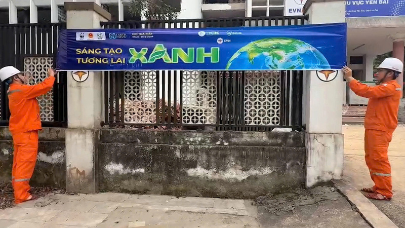 Công ty Điện lực Lào Cai triển khai nhiều hoạt động hưởng ứng Chiến dịch Giờ Trái đất 2026. Ảnh: NH