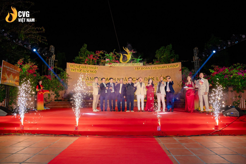 'Rừng hoa trí tuệ Việt Nam': Tầm nhìn di sản từ đêm Gala Thắp lửa trí tuệ dân tộc - 3