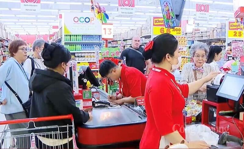 Siêu thị Go Hạ Long, tỉnh Quảng Ninh bình ổn hàng hóa, không tăng giá.