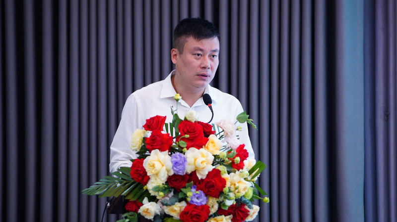 Ông Chu Việt Cường - Giám đốc Trung tâm Hỗ trợ phát triển công nghiệp (Cục Công nghiệp) phát biểu tại hội thảo.