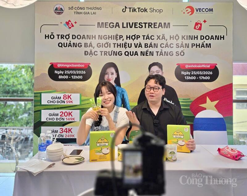 Mega livestream Hỗ trợ doanh nghiệp, hợp tác xã,... quảng bá, giới thiệu và bán các sản phẩm đặc trưng qua nền tảng số. Ảnh: Bá Bính