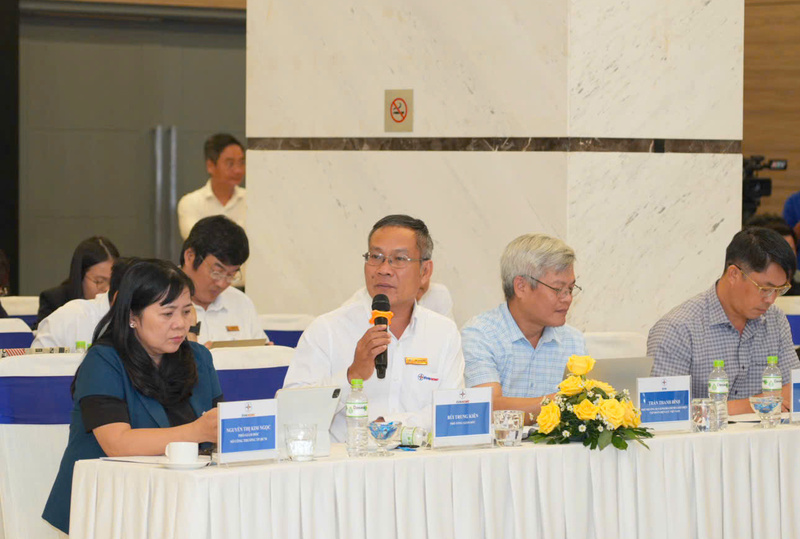 Ông Bùi Trung Kiên cam kết, EVNHCMC ưu tiên đảm bảo cung cấp điện an toàn, ổn định, liên tục cho các khách hàng lớn, khu công nghiệp và không ngừng nâng cao chất lượng dịch vụ khách hàng. Ảnh: Minh Khuê