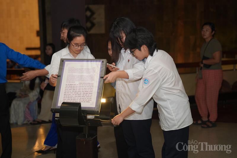 Tuổi trẻ phường Vĩnh Hưng sáng mãi lửa nhiệt huyết - 14