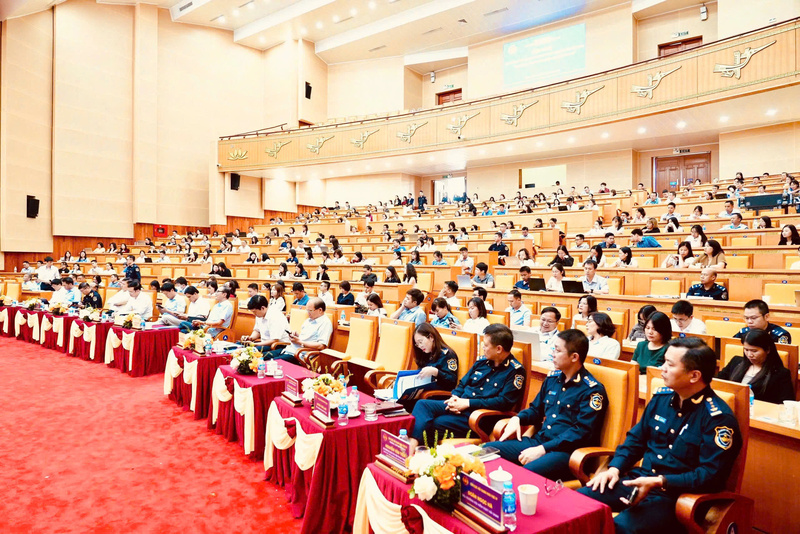 Hơn 170 doanh nghiệp tham gia Hội nghị đối thoại Hải quan - Doanh nghiệp xuất nhập khẩu năm 2026. Ảnh: Tất Đạt