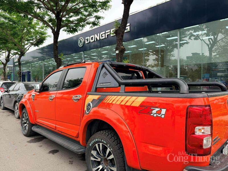 Nếu chiếu theo quy chuẩn và các quyết định của UBND TP Hà Nội, có tới hơn 90% xe bán tải sẽ không được vào nội đô trong giờ cao điểm.