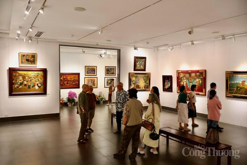 Thông điệp của Triển lãm “Hồn quê” của hoạ sĩ Hoàng Sùng - 2