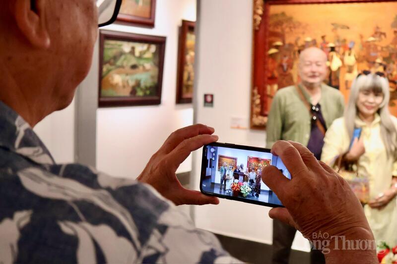 Thông điệp của Triển lãm “Hồn quê” của hoạ sĩ Hoàng Sùng - 12