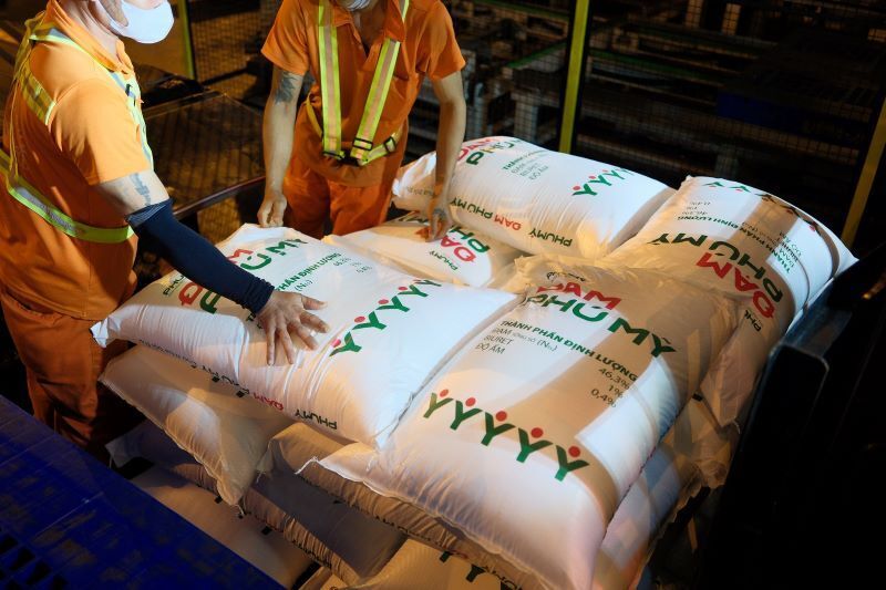 23 năm qua, PVFCCo - Phú Mỹ đã cung ứng ra thị trường khoảng 25 triệu tấn phân bón hóa chất các loại. Ảnh: PVFCCo - Phú Mỹ