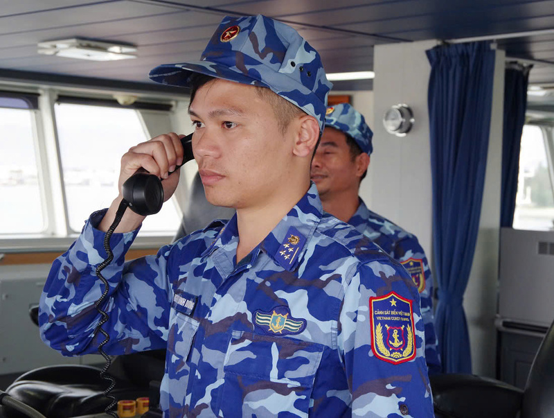 Tuổi trẻ Bộ Tư lệnh Vùng Cảnh sát biển 2 phát huy tinh thần “Đâu cần thanh niên có, việc gì khó có thanh niên”, sẵn sàng nhận và hoàn thành tốt nhiệm vụ bảo vệ chủ quyền biển, đảo thiêng liêng của Tổ quốc. Ảnh: Bình An