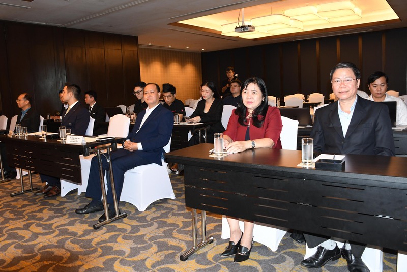 Lãnh đạo Sở Công Thương TP. Hồ Chí Minh và các đại biểu tham dự sự kiện. Ảnh: Minh Khuê