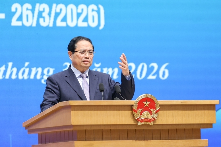 Thủ tướng bày tỏ đặc biệt phấn khởi và điểm lại những thành tựu, kết quả ấn tượng mà các gương mặt trẻ tiêu biểu, triển vọng đã đạt được - Ảnh: VGP/Nhật Bắc