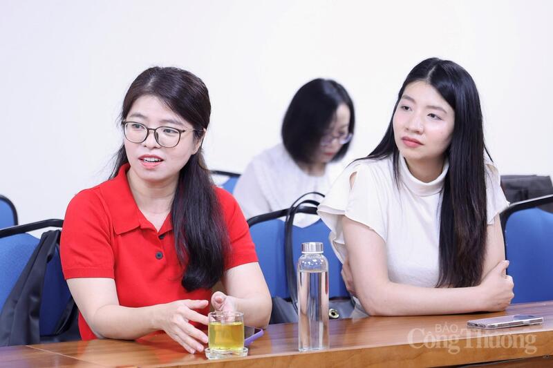 Đại diện TikTok tại buổi làm việc. Ảnh: Quỳnh Trang