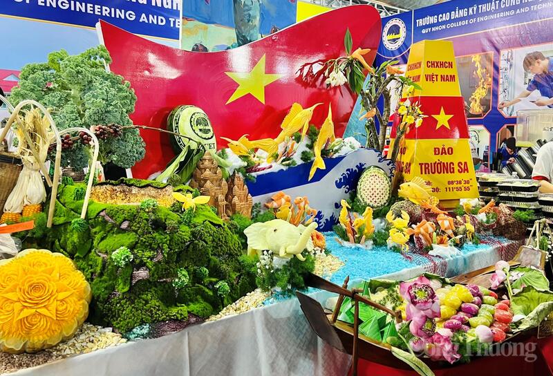 Những phần trang trí ẩm thực bắt mắt tại ngày hội.