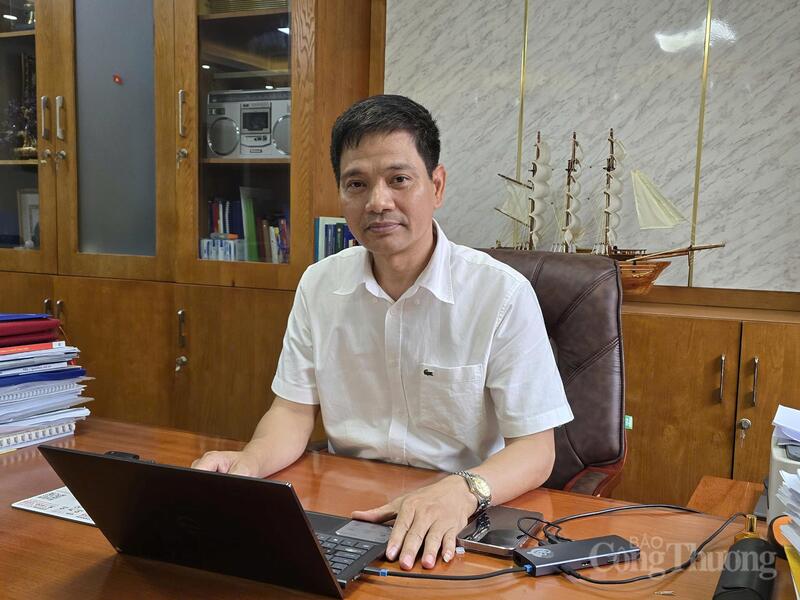 TS. Đồng Trung Chính - Hiệu trưởng Trường Cao đẳng Kinh tế Công nghiệp Hà Nội