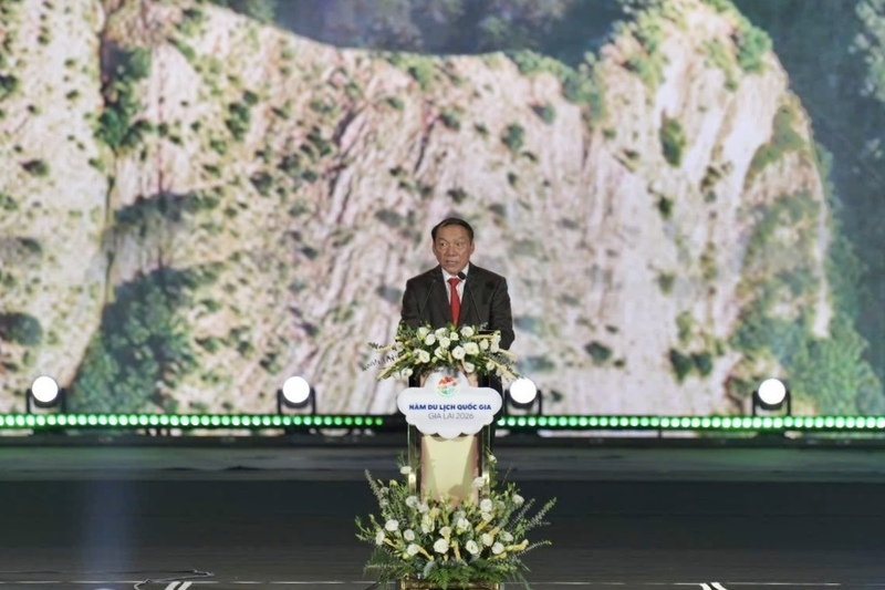 Ông Nguyễn Văn Hùng, Ủy viên Ban Chấp hành Trung ương Đảng, Bộ trưởng Bộ Văn hóa, Thể thao và Du lịch, Trưởng Ban Chỉ đạo tổ chức Năm Du lịch Quốc gia - Gia Lai 2026 phát biểu khai mạc.
