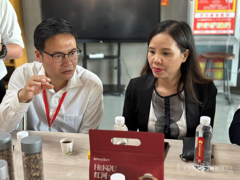 Đặc biệt, tòa công nghiệp số 3 đang dần hoàn thiện các chức năng và tích cực kết nối với các doanh nghiệp có ý định kết nối doanh nghiệp với các doanh nghiệp có ý định đầu tư vào khu công nghiệp.