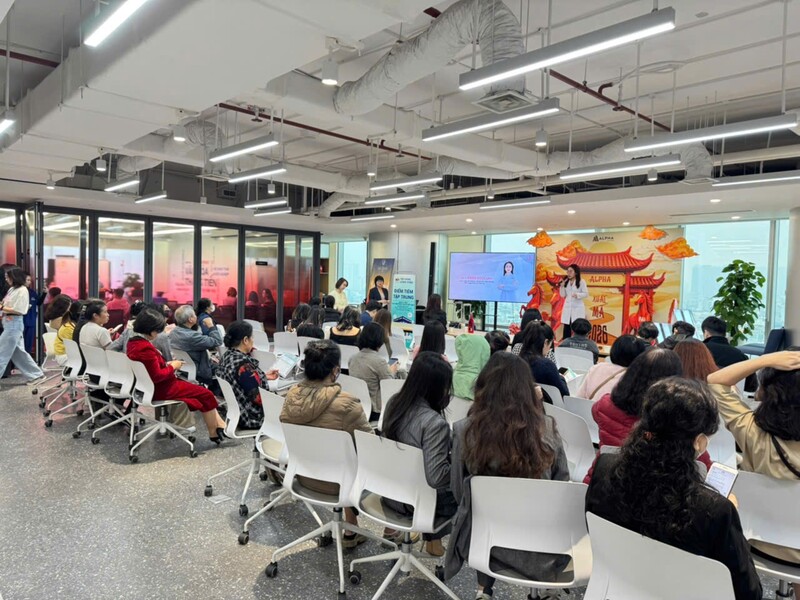 Chuỗi hội thảo lan toả những kiến thức y khoa về phòng bệnh chủ động, khoa học với chuyên gia y tế từ Long Châu.