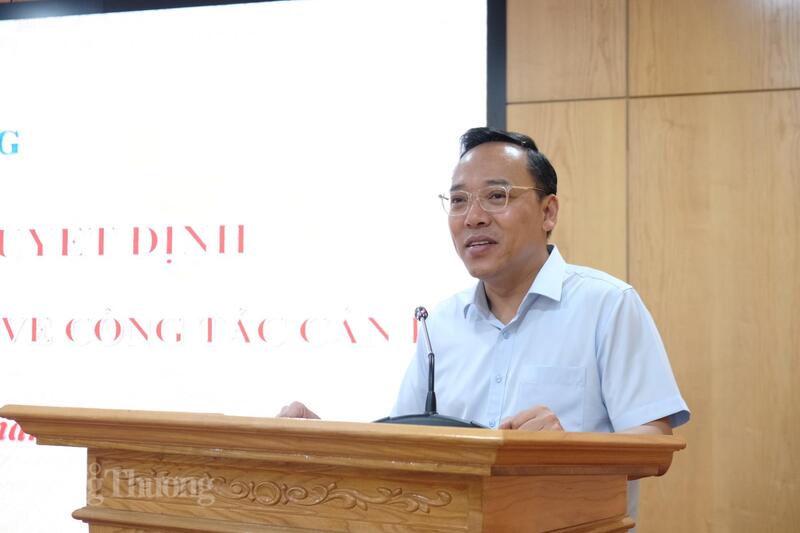 Thứ trưởng Nguyễn Hoàng Long phát biểu chỉ đạo tại buổi lễ