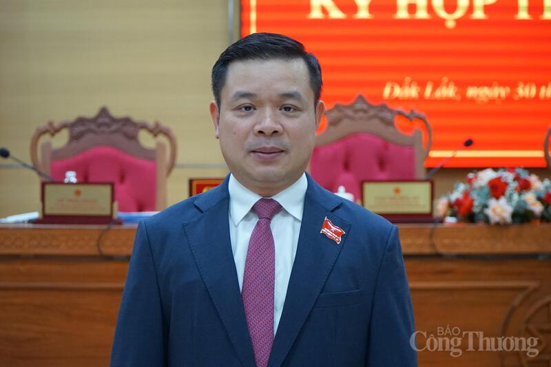 Tân Chủ tịch UBND tỉnh Đắk Lắk Đỗ Hữu Huy. Ảnh: Vũ Long